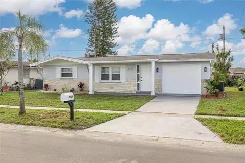 5124 Tammy Ln, Holiday, FL 34690