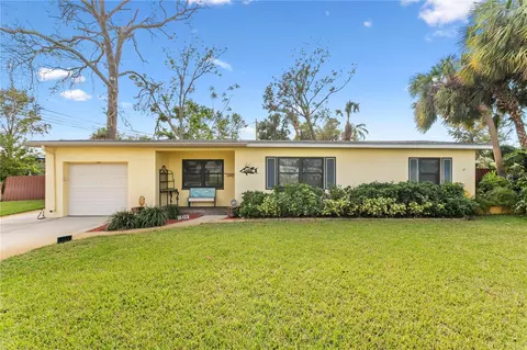 1480 N Russell Dr, Saint Petersburg, FL 33710