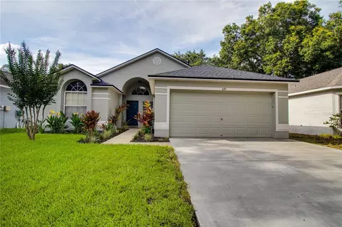 639 Somerstone Dr, Valrico, FL 33594