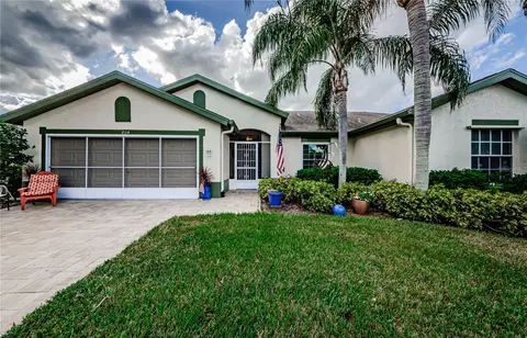804 Staffordshire Ln #15, Sun City Center, FL 33573