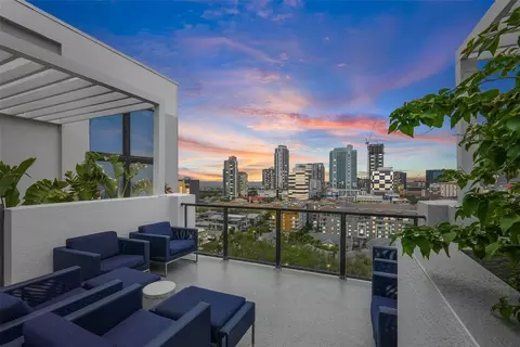 226 5th Ave N #604, Saint Petersburg, FL 33701