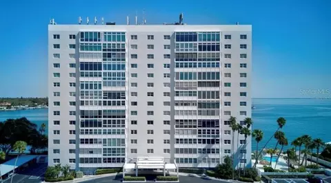 7200 Sunshine Skyway Ln S #12A, Saint Petersburg, FL 33711