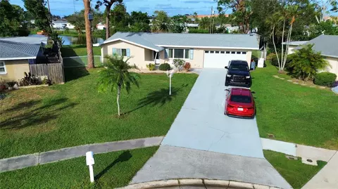 11021 66th Ter, Seminole, FL 33772
