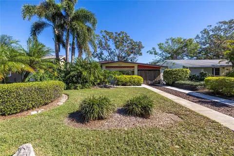 3627 38th St N, Saint Petersburg, FL 33713