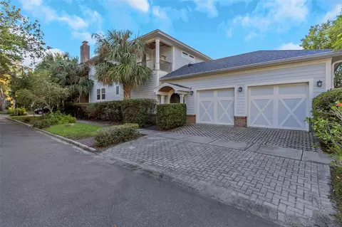 255 16th Ave NE, Saint Petersburg, FL 33704