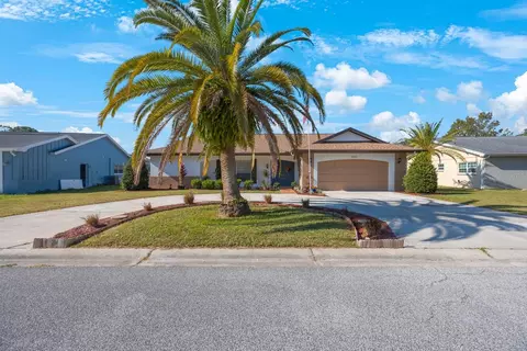 12911 Spicebox Way, Hudson, FL 34667