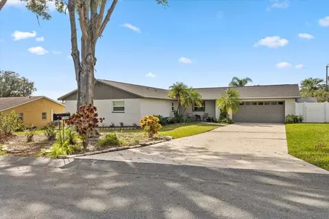 5029 Sheffield Rd, Lakeland, FL 33813