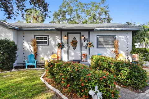 925 26th Ave S, Saint Petersburg, FL 33705