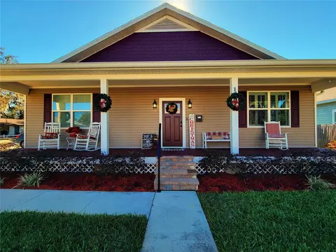 1001 W Reynolds St, Plant City, FL 33563