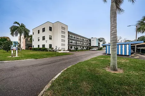 5969 Terrace Park Dr N #309, Saint Petersburg, FL 33709