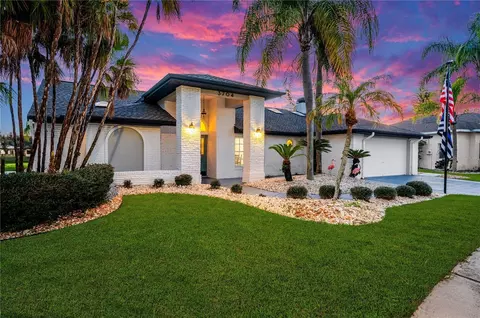 3704 Gaviota Dr, Sun City Center, FL 33573