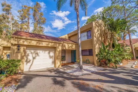 3401 Ellenwood Ln, Tampa, FL 33618