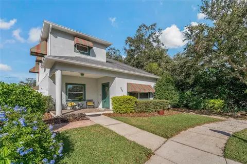 790 7th Ave NE, Largo, FL 33770