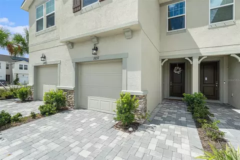 19157 Elsimont Isle, Lutz, FL 33558