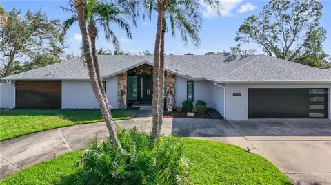 1940 72nd Ave NE, Saint Petersburg, FL 33702