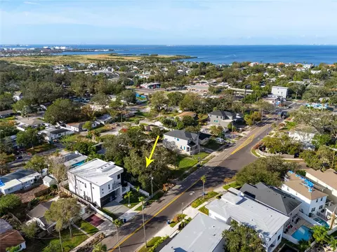 4706 W Euclid Ave, Tampa, FL 33629