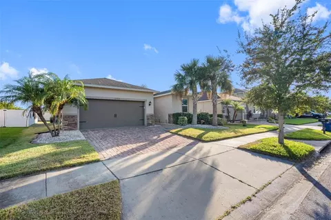 12212 Lake Blvd, New Port Richey, FL 34655