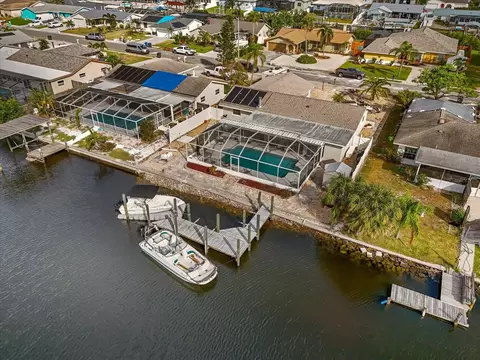 6516 Solitaire Palm Way, Apollo Beach, FL 33572
