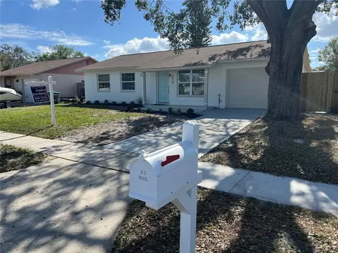 7978 Powder Horn Cir, Largo, FL 33773