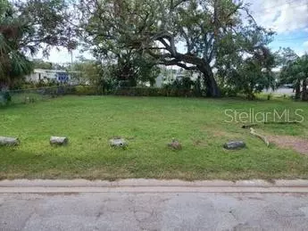 727 15th St E, Bradenton, FL 34208
