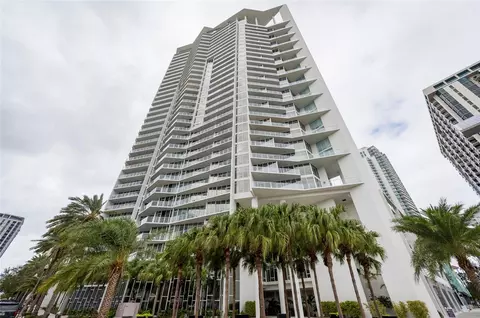 175 1st St S #1105, Saint Petersburg, FL 33701