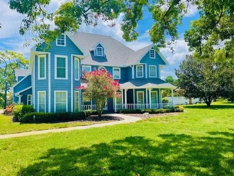 1135 Candler Rd, Clearwater, FL 33765