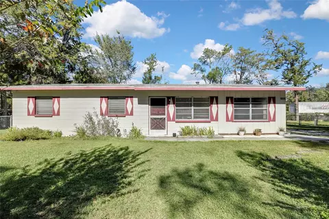19395 Wildwood Dr, Brooksville, FL 34601