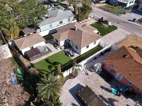 507 79th Ave, Saint Pete Beach, FL 33706