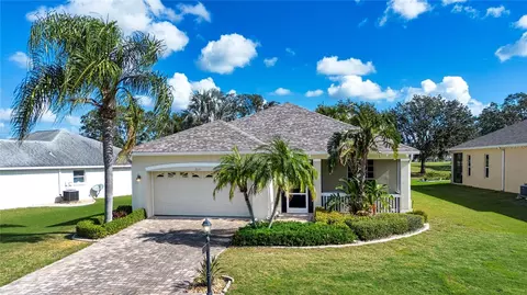 2011 Sterling Glen Ct, Sun City Center, FL 33573