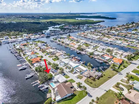 5002 Anchor Way, New Port Richey, FL 34652