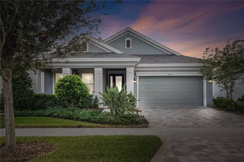 5810 Silver Sun Dr, Apollo Beach, FL 33572
