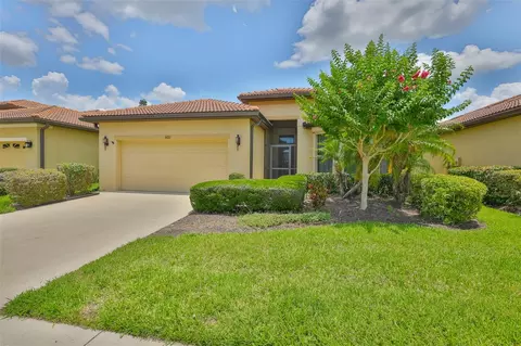 5721 Sunset Falls Dr, Apollo Beach, FL 33572