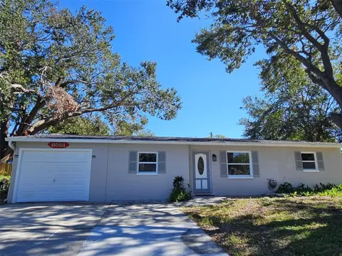 8551 Lantana Dr, Seminole, FL 33777