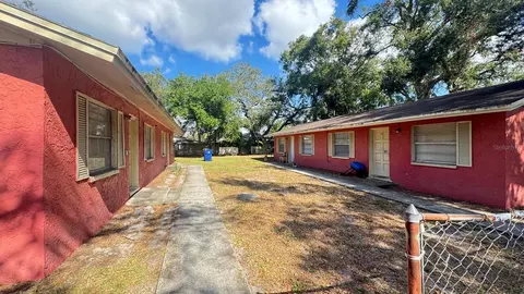 1208 E Seneca Ave, Tampa, FL 33612