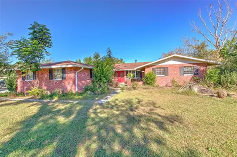 36919 Chancey Rd, Zephyrhills, FL 33541