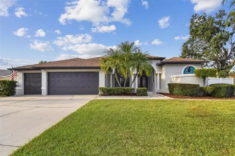 4711 Balsam Dr, Land O Lakes, FL 34639
