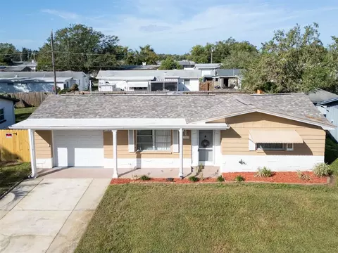 3523 Kingsbury Dr, Holiday, FL 34691