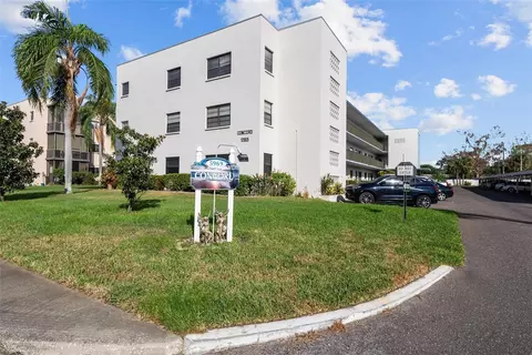 5969 Terrace Park Dr N #307, Saint Petersburg, FL 33709