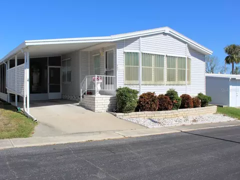 567 Queen Palm St, Largo, FL 33778
