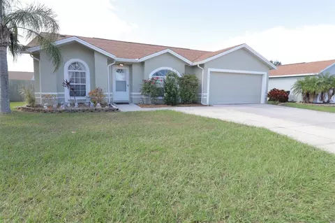 3241 Merlot Dr, Lakeland, FL 33811