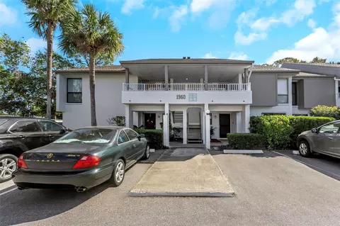 1960 Lakewood Club Dr S #2B, Saint Petersburg, FL 33712