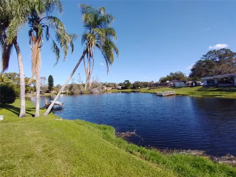 1291 S Disston Ave, Tarpon Springs, FL 34689
