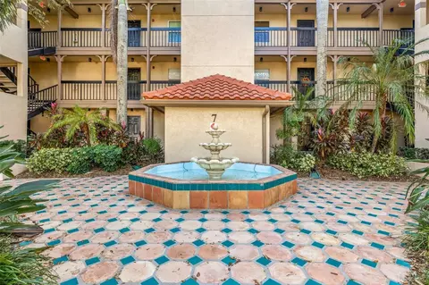 2400 Feather Sound Dr #713, Clearwater, FL 33762