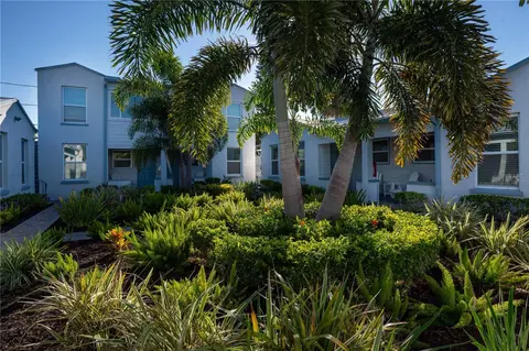 12315 Gulf Blvd, Treasure Island, FL 33706