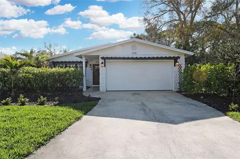 3918 Arkansas Ave NE, Saint Petersburg, FL 33703