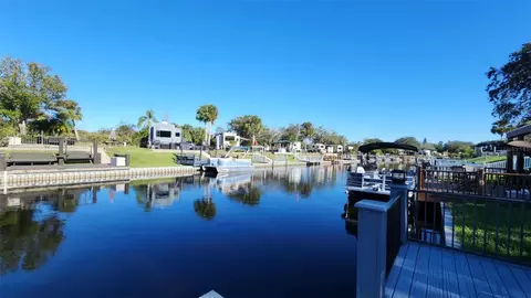 433 Waterway Dr, Lake Wales, FL 33898
