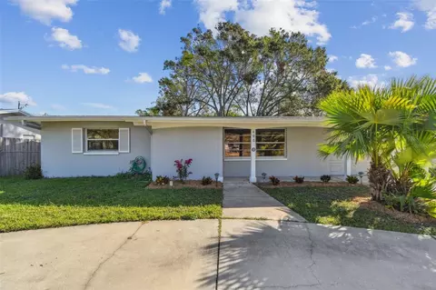 400 Cork St, Largo, FL 33770