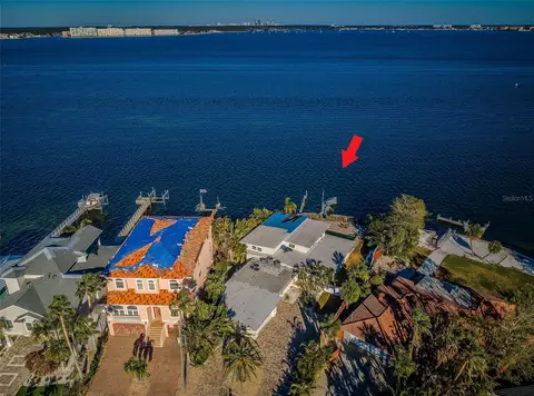 902 Boca Ciega Isle Dr, Saint Pete Beach, FL 33706