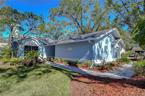 4608 Glenside Cir, Tampa, FL 33624