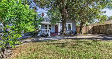 8903 N Edison Ave, Tampa, FL 33604